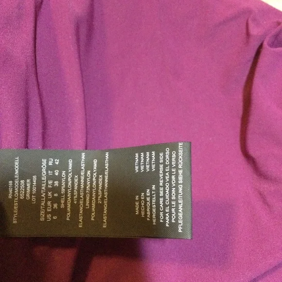 Amoressa NWT Glimmer One-Piece Swimsuit, 6 - Picture 10 of 11